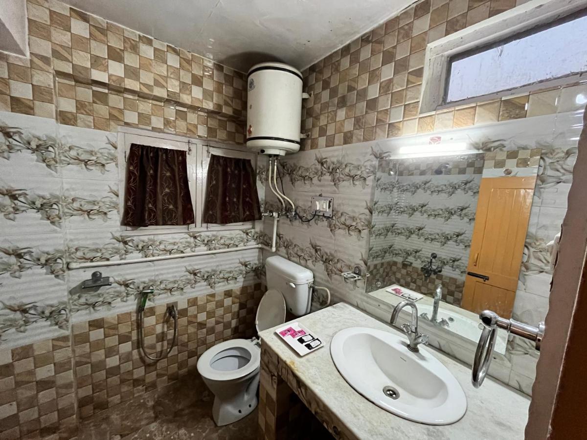 Sun N Shade Guest House Srīnagar Exterior foto